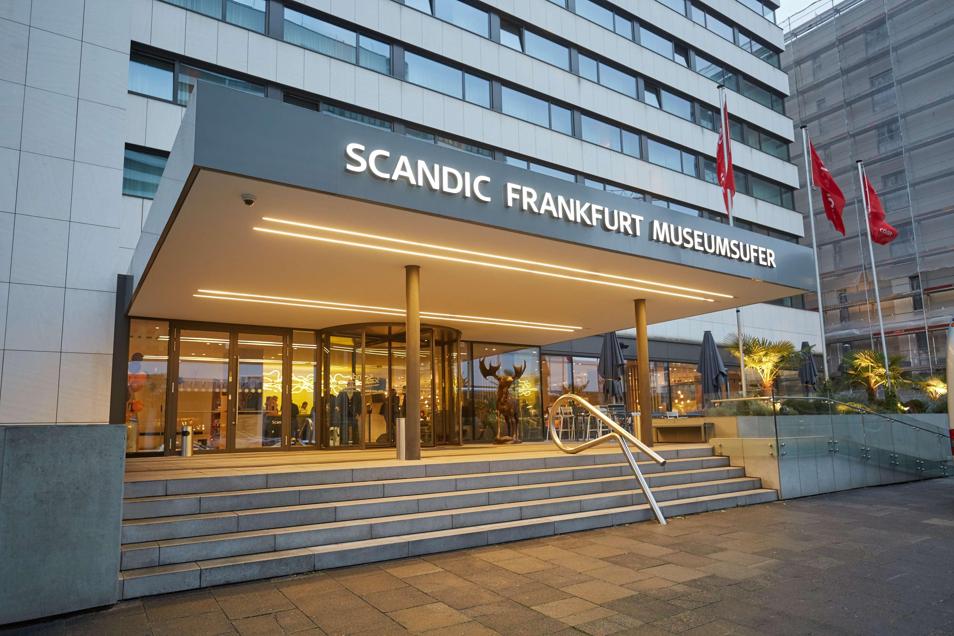 ホテル スカンディック フランクフルト ムーゼウムズウーファー エクステリア 写真